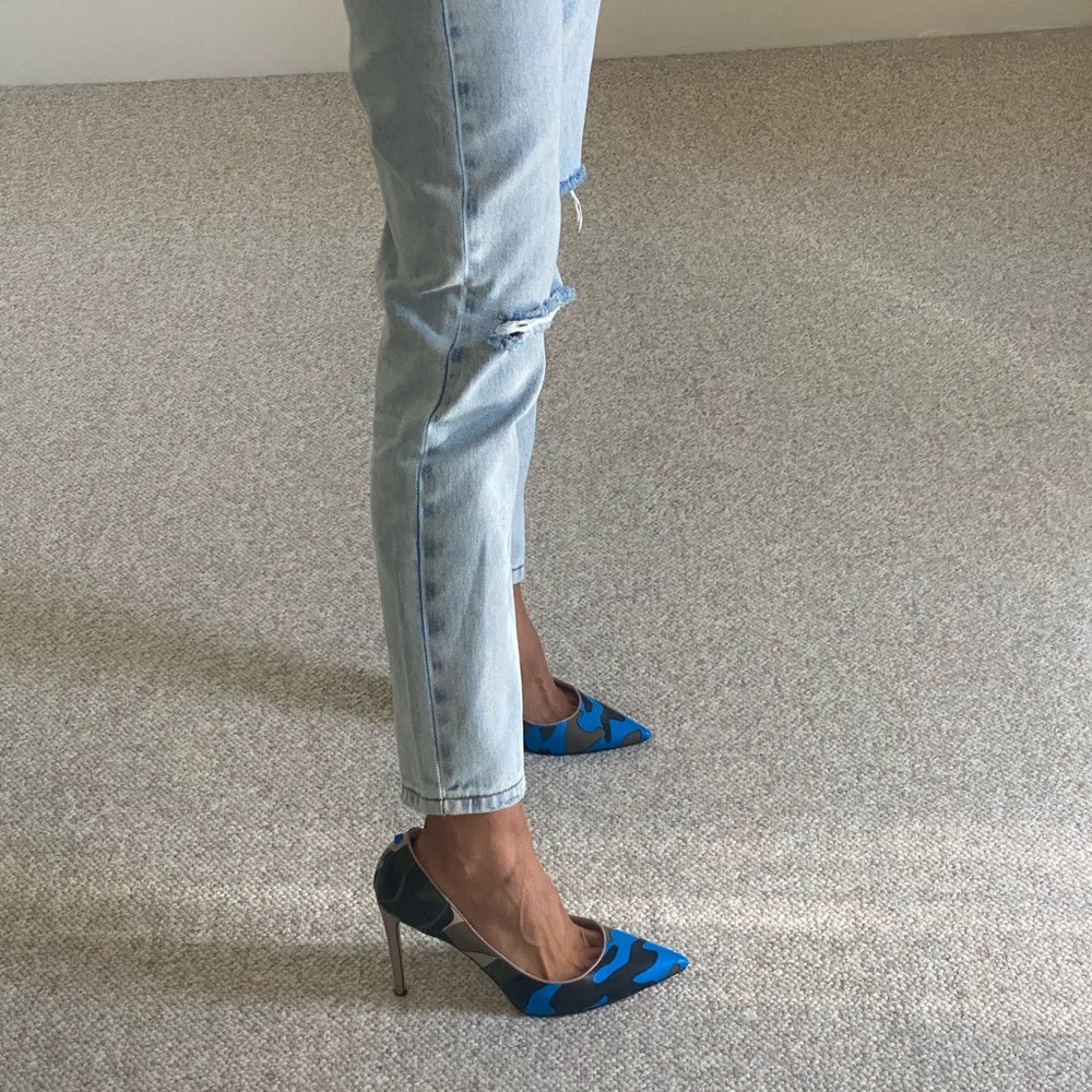 Valentino Camo stiletto size 39 - Picture 3 of 8
